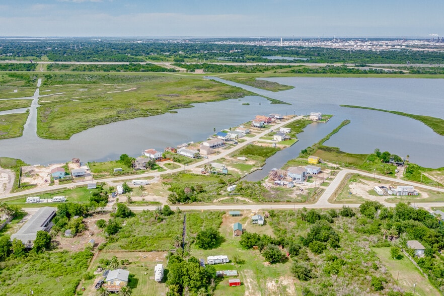 More Photos Of 0 Swan St, Hitchcock Land For Sale