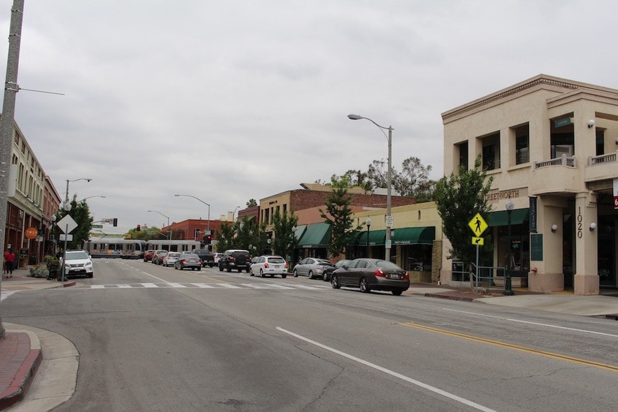 More Photos Of 1020 Mission St, South Pasadena Storefront Retail Office For Lease