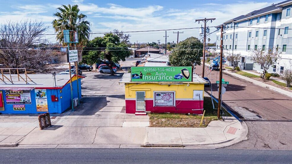 More Photos Of 3002 Santa Ursula Ave, Laredo General Retail For Sale