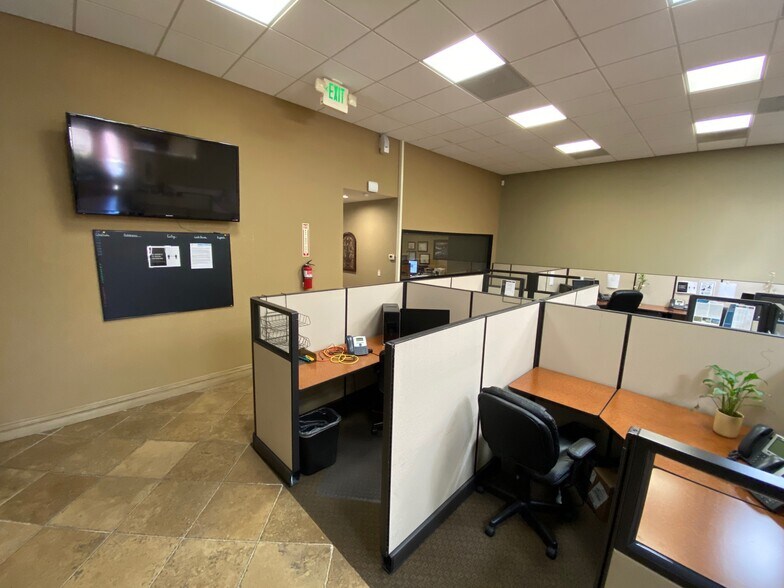 More Photos Of 2061 Lincoln Ave, San Jose Storefront Retail Office For Sale