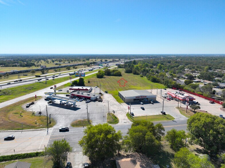 More Photos Of SWC Interstate Highway 35E & East Crestview Drive, Lacy-Lakeview Land For Sale