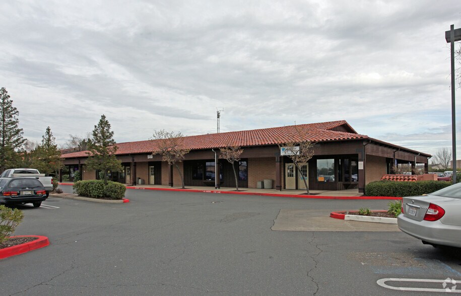 151 N Sunrise Ave, Roseville, CA 95661 For Lease