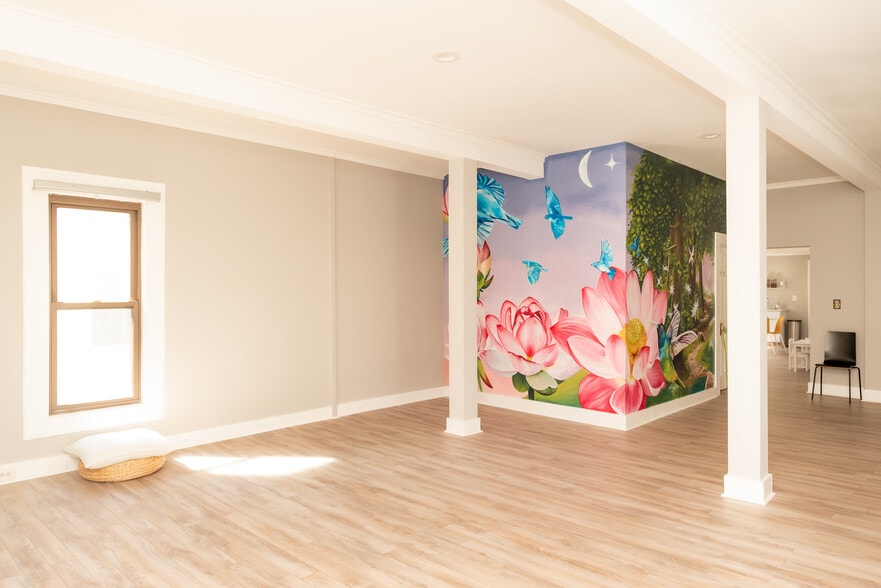 More Photos Of 185 Church St, Concord Freestanding For Lease