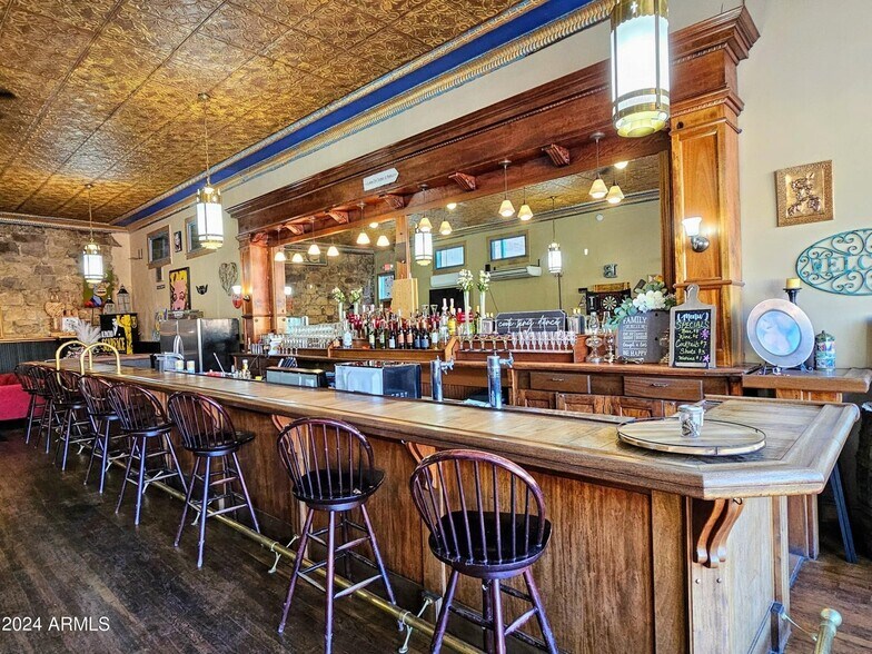 More Photos Of 37-39 Ok St, Bisbee General Retail For Sale