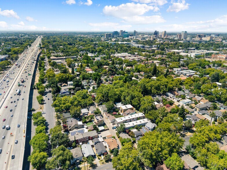 More Photos Of 2323 W St, Sacramento Apartments For Sale