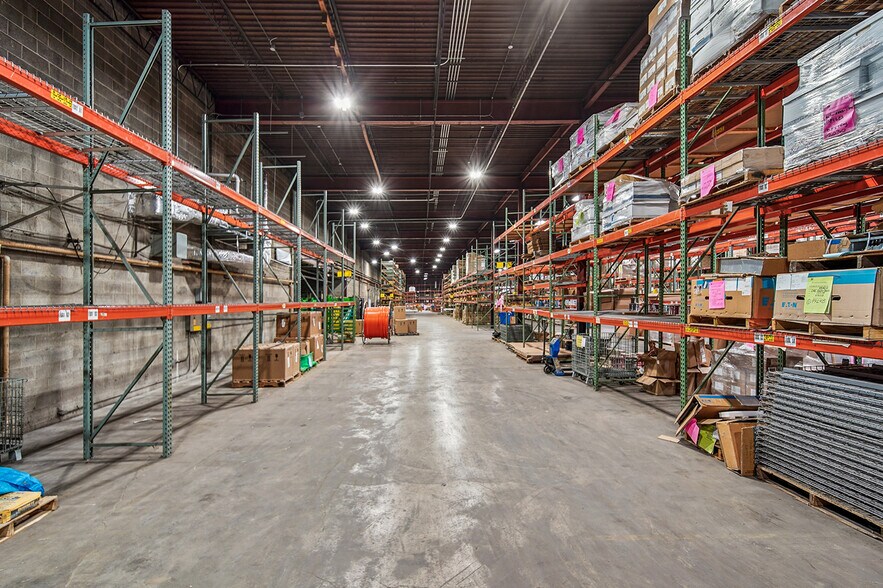 More Photos Of 1560 Indiana Ave, Indianapolis Warehouse For Sale