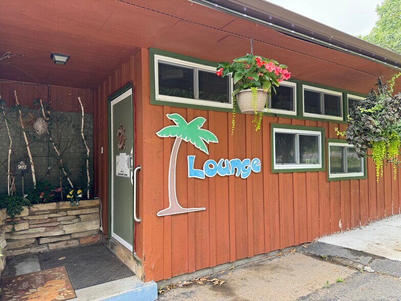 More Photos Of 4475 County P, Rhinelander Hotel For Sale