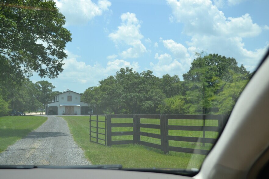 More Photos Of 5818 N Freetown Rd, New Iberia Land For Sale