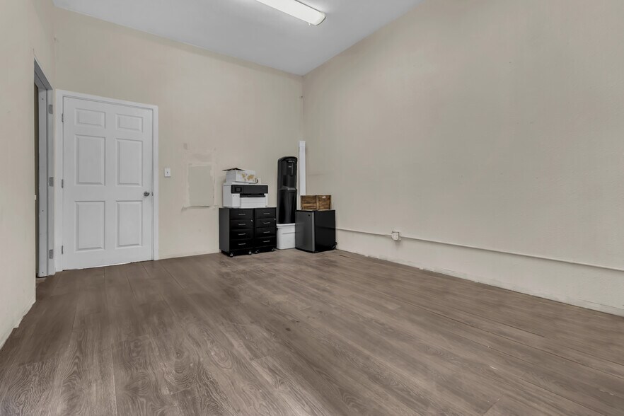 More Photos Of 420 River Road Unit C, Corona Storefront For Lease