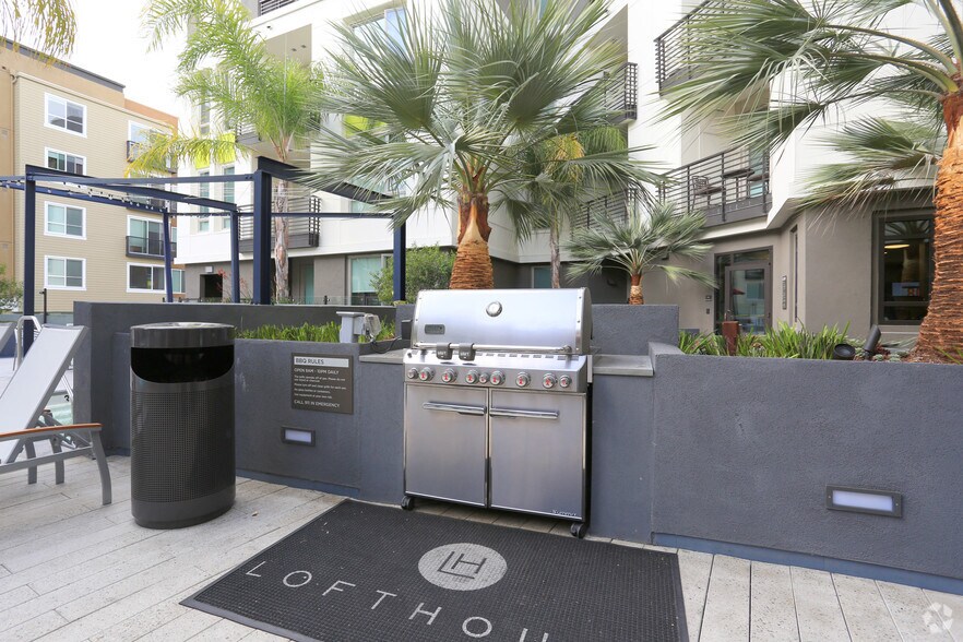 More Photos Of 121 S Frances St, Sunnyvale Apartments For Lease