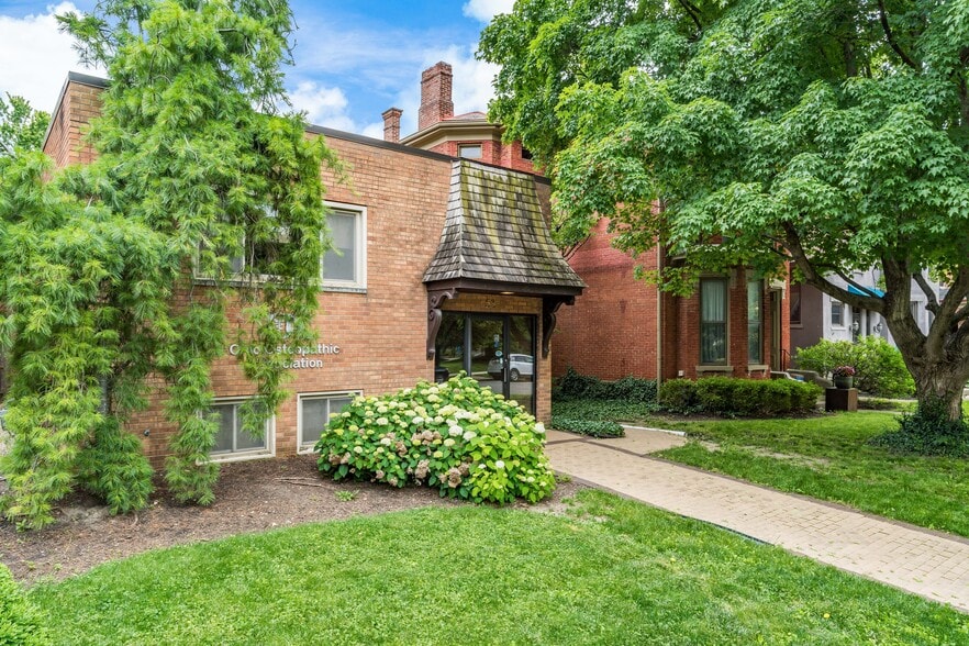 More Photos Of 53 W 3rd Ave, Columbus Office For Sale