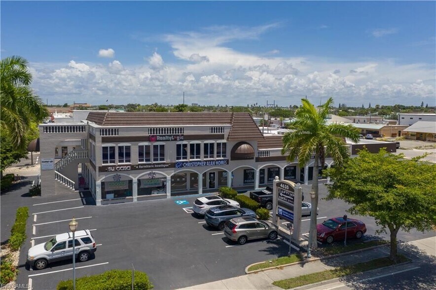More Photos Of 4635 Coronado Pky, Cape Coral Storefront Retail Office For Lease