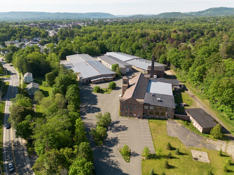 More Photos Of 125 Pecks Rd, Pittsfield Warehouse For Sale