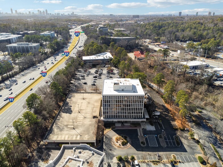 More Photos Of 6 W Druid Hills Dr NE, Atlanta Office For Lease