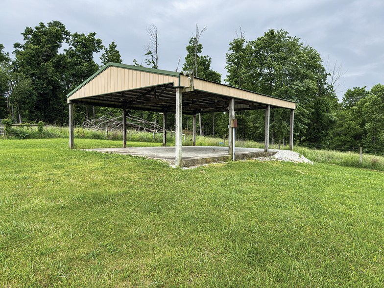 More Photos Of 2475 W County Road 1050 S, Cloverdale Land For Sale