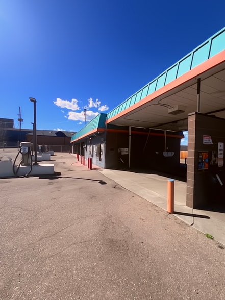 More Photos Of 2195 S Sheridan Blvd, Denver Carwash For Lease