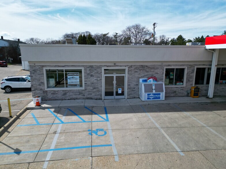 More Photos Of 31555 Mound Rd, Warren Coworking Space