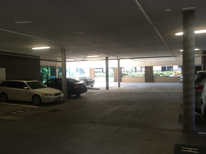 More Photos Of 314 W 15th St, Vancouver Office For Lease