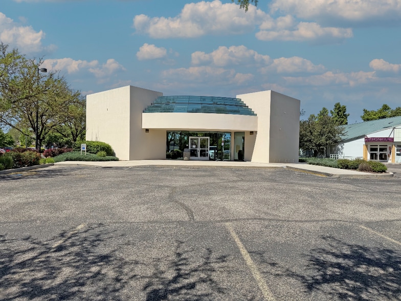 More Photos Of 9780 W Fairview Ave, Boise Bank For Sale