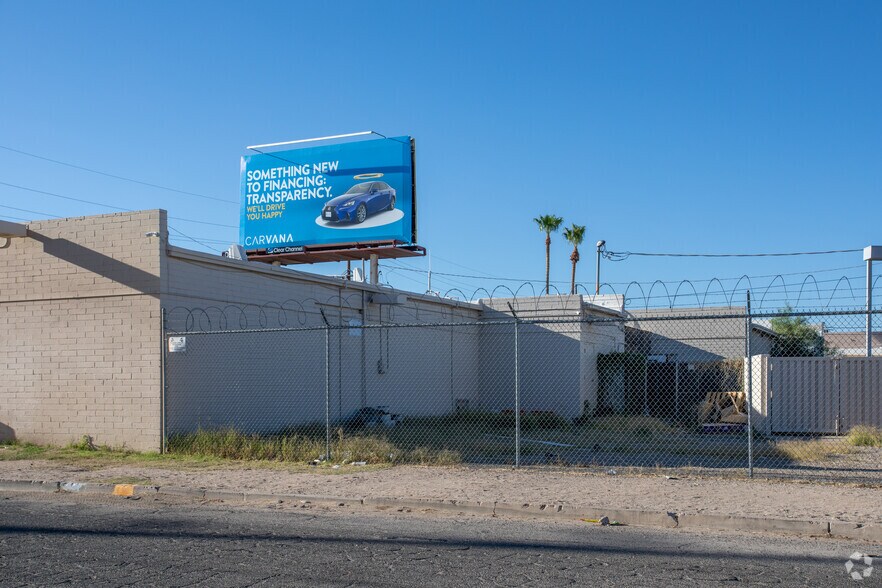 More Photos Of 1602 S Craycroft Rd, Tucson Convenience Store For Lease