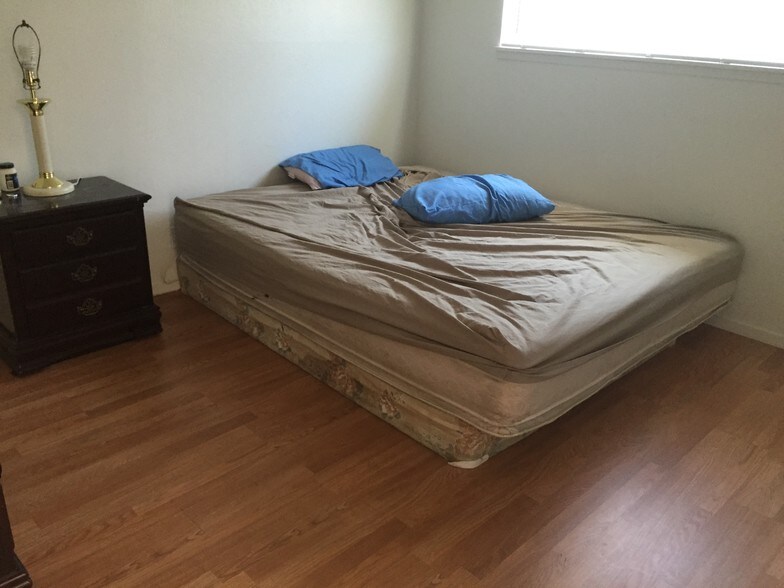 More Photos Of 6820 7th Ave, Rio Linda Apartments For Sale