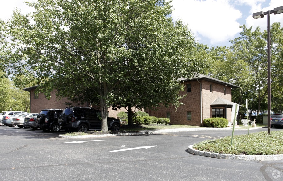 More Photos Of 1707 Atlantic Ave, Wall Township Office For Lease