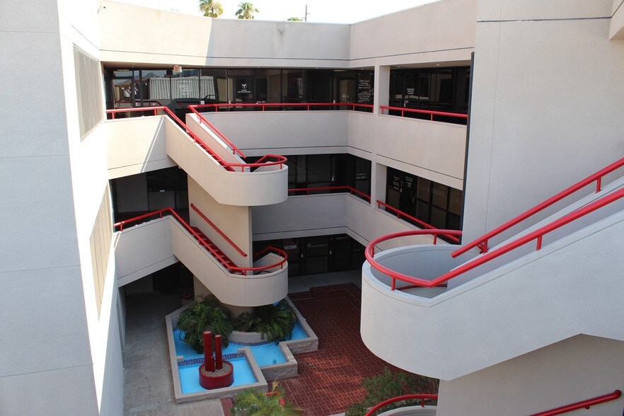 More Photos Of 2601 N 3rd St, Phoenix Medical For Lease