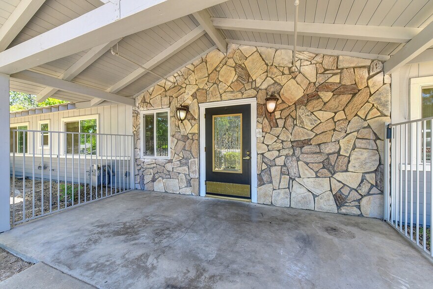 More Photos Of 7710 Sunset Ave, Fair Oaks Assisted Living For Sale