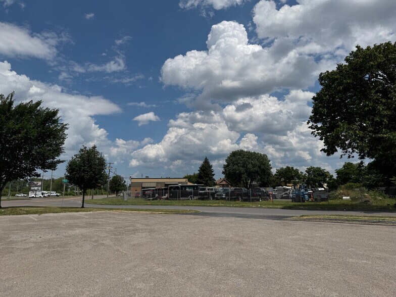 More Photos Of 223 Pulaski St, Syracuse Warehouse For Sale