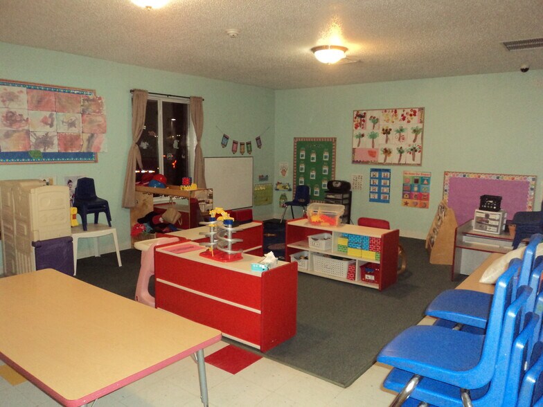 More Photos Of 2563 Development Dr, Green Bay Office For Lease