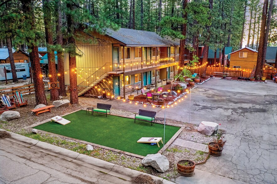 More Photos Of 1072 Ski Run Blvd, South Lake Tahoe Hotel For Sale