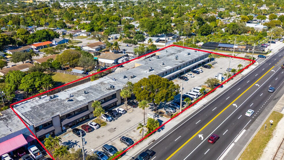 Primary Photo Of 2025 N Dixie Hwy, Pompano Beach Storefront Retail Office For Sale