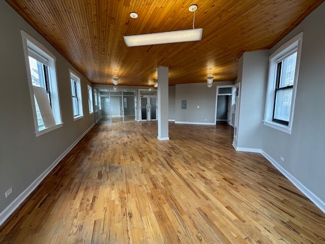 More Photos Of 4006-4012 N Milwaukee Ave, Chicago Storefront Retail Office For Lease