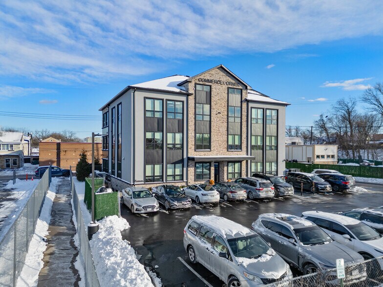 More Photos Of 1 N Madison Ave, Spring Valley Office For Lease