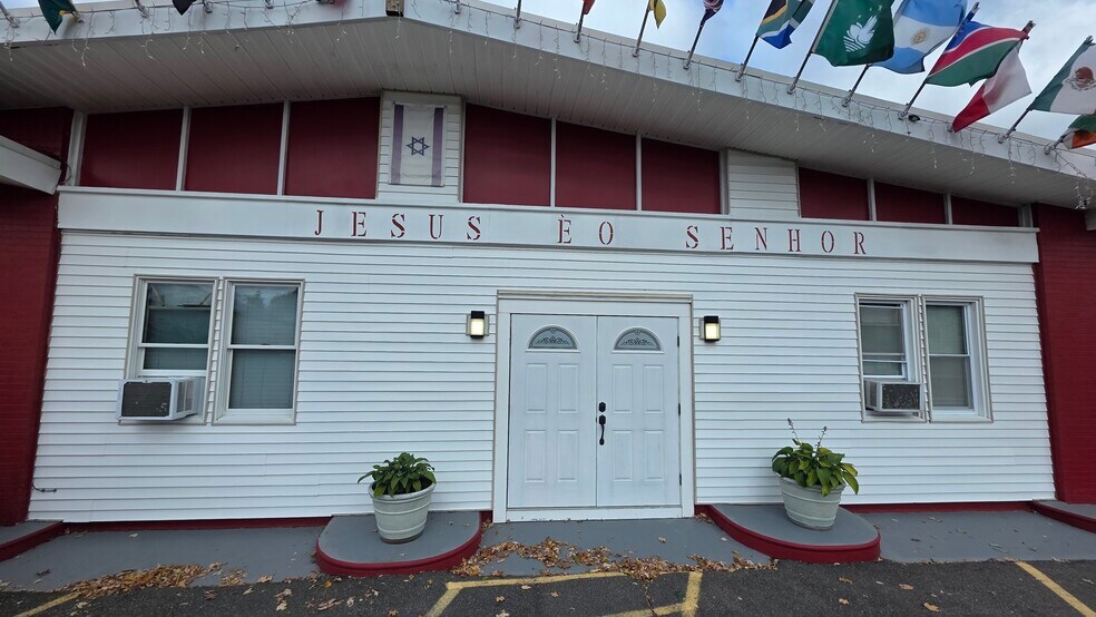 More Photos Of 178 Weir St, Taunton Religious Facility For Sale