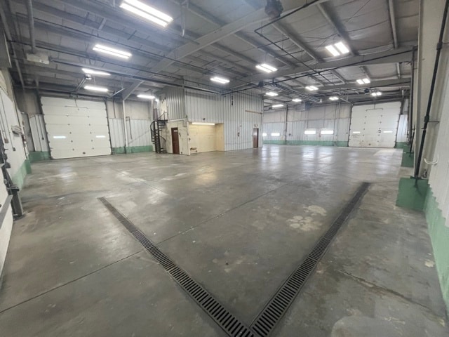More Photos Of 600 Meyer Rd, Celina Flex For Lease