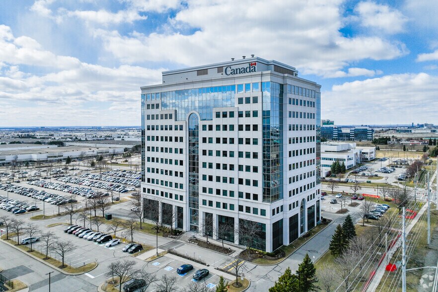 More Photos Of 5800 Hurontario St, Mississauga Office For Lease