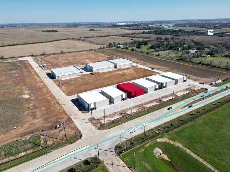 More Photos Of 18608 Kermier, Hockley Distribution For Lease