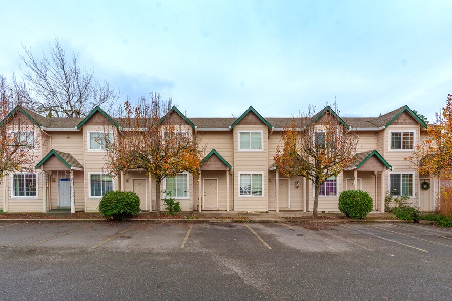 More Photos Of 14937 SE Stark St, Portland Apartments For Sale