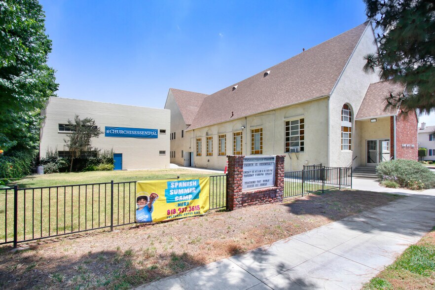 More Photos Of 724 S Glenoaks Blvd, Burbank Religious Facility For Sale
