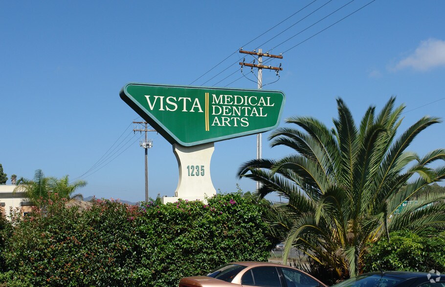 More Photos Of 1235 W Vista Way, Vista Medical For Lease