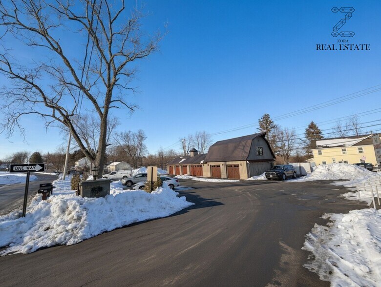 More Photos Of 375 Blumel Rd, Scotchtown Apartments For Sale