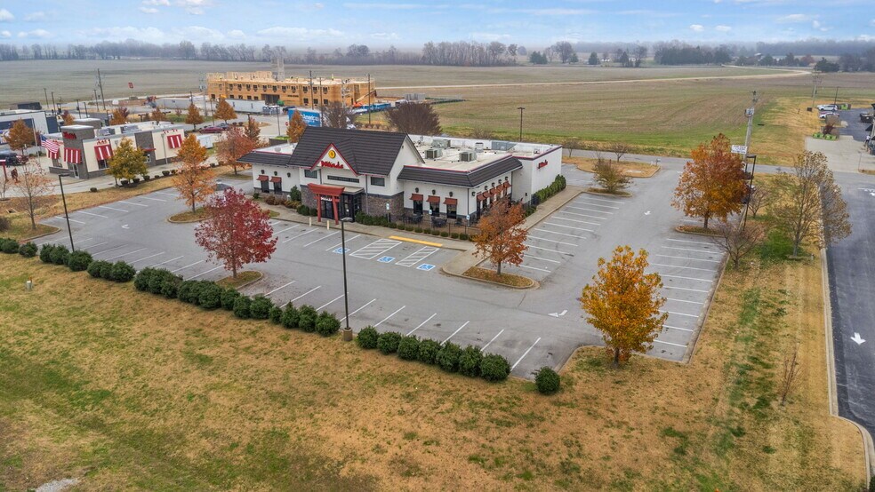 More Photos Of 209 Claire Ave, Oak Grove General Retail For Sale