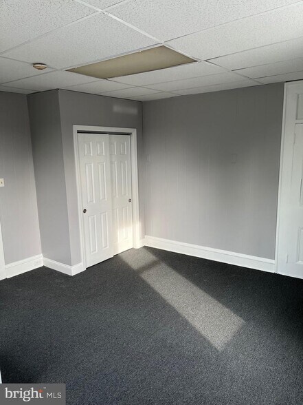 More Photos Of 3 E Mantua Ave, Wenonah General Retail For Sale