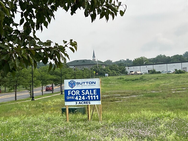 Primary Photo Of 901 Clinton st, Syracuse Land For Sale