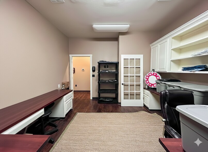 More Photos Of 4508 Mills Park Cir, College Station Medical For Lease