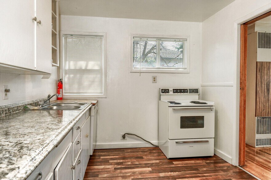 More Photos Of 128 S Mountain Ave, Ashland Apartments For Sale