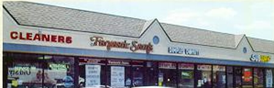 More Photos Of 320-336 E Wilson Ave, Batavia General Retail For Lease