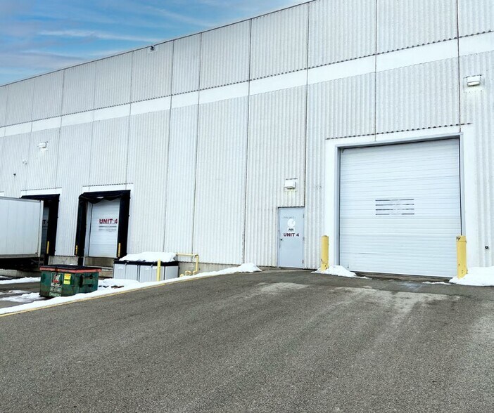 More Photos Of 3100 Harvester Rd, Burlington Warehouse For Lease