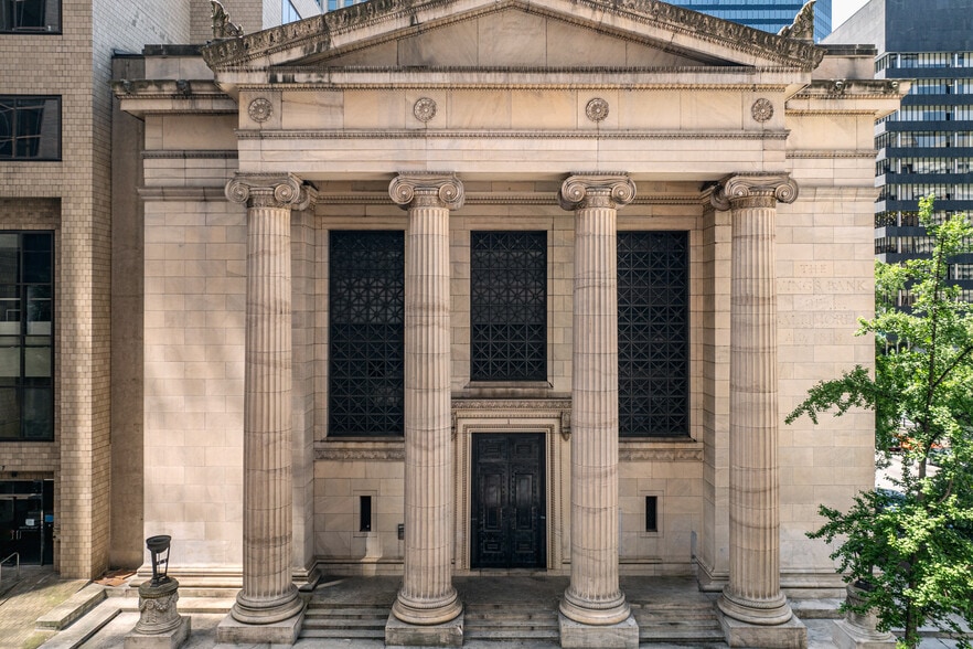 More Photos Of 7 E Baltimore St, Baltimore Office For Lease